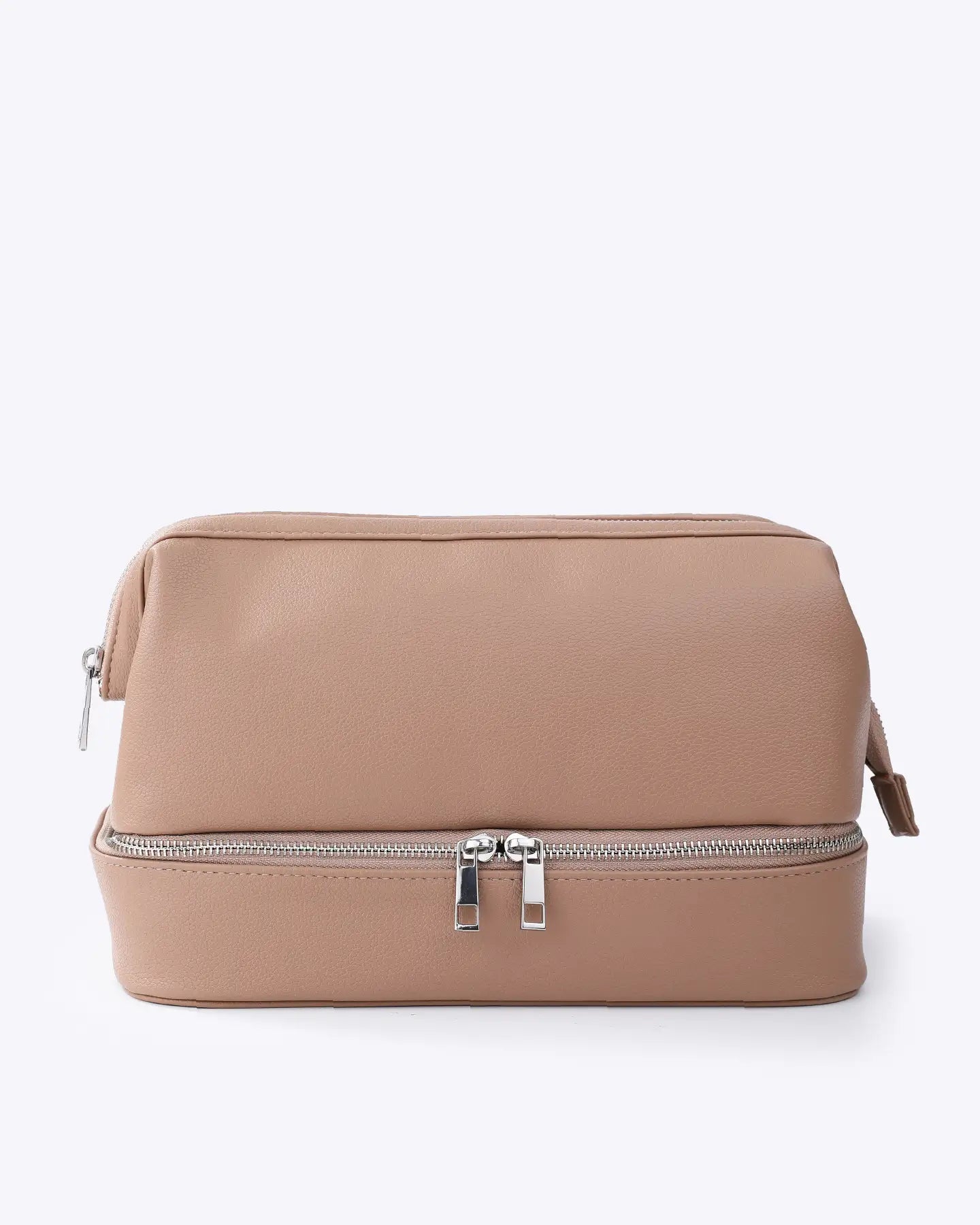 Toiletry_Bag_4x5-06_copy.jpg