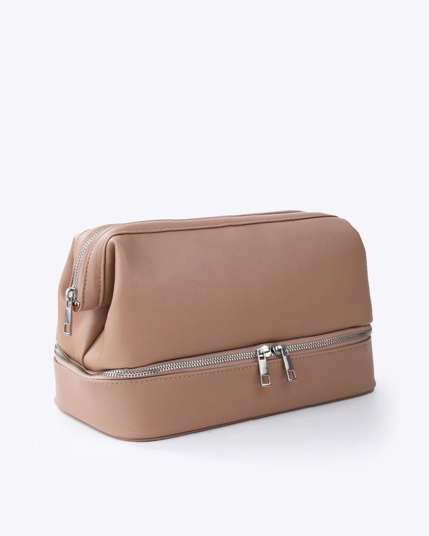 Toiletry_Bag_4x5-07_copy.jpg