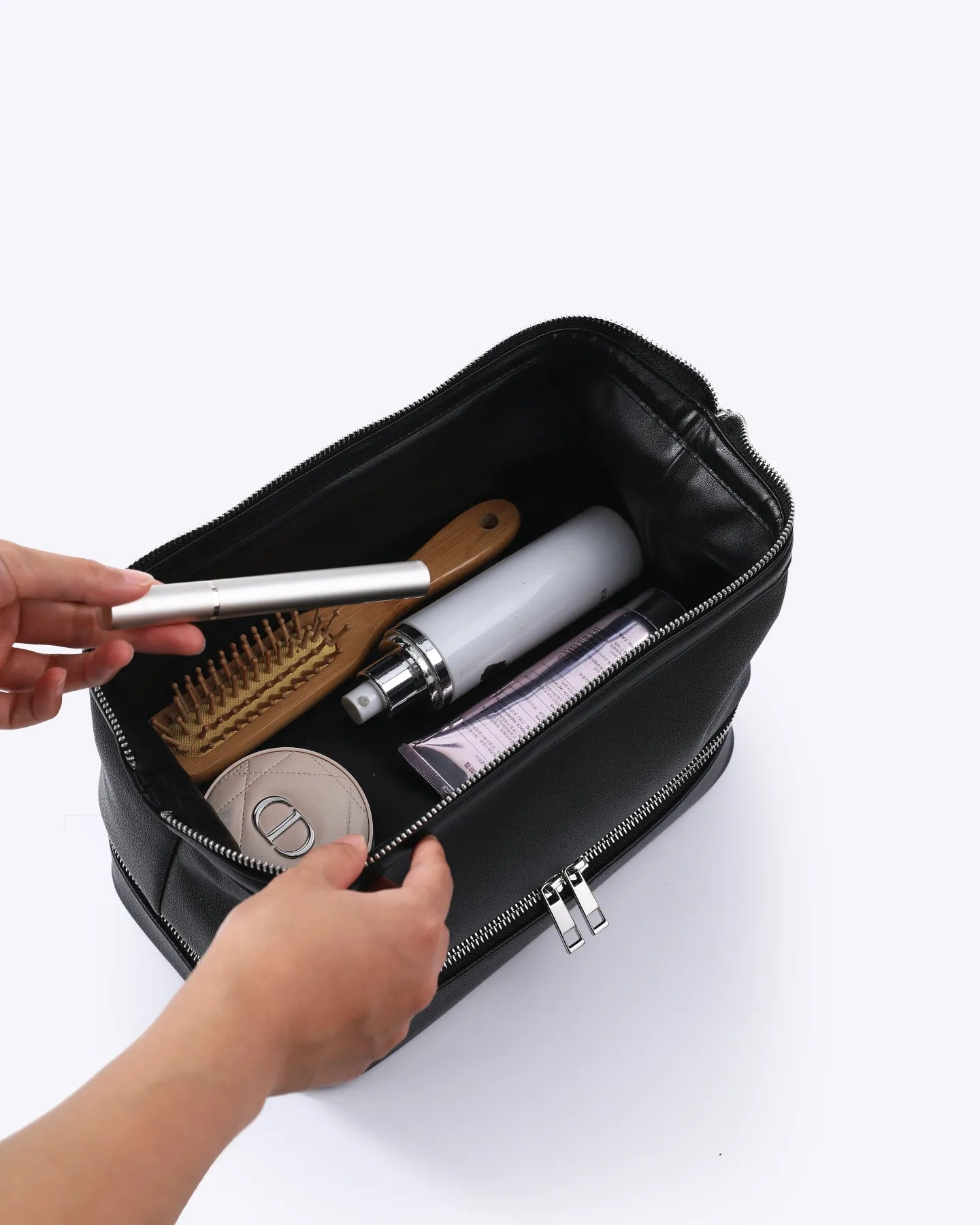Toiletry_Bag_4x5-13_copy.jpg