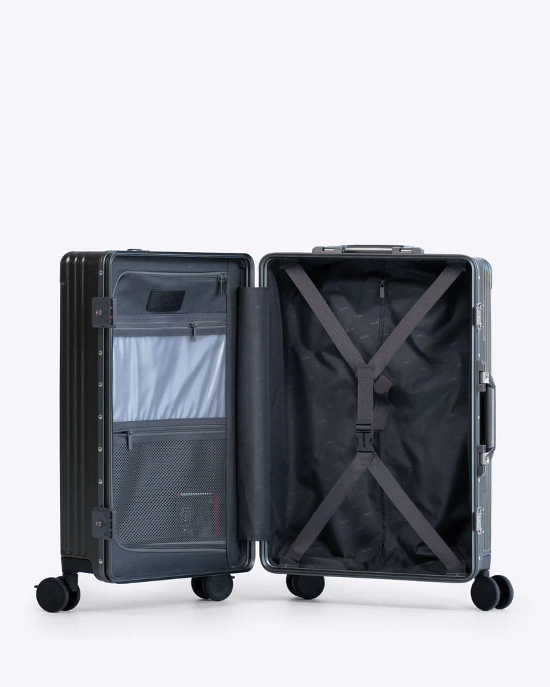 nobl-carry-on-aio-19-black-inside-image.jpg