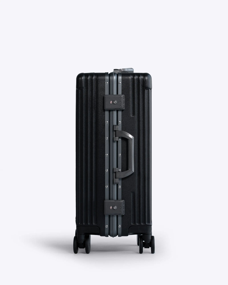 nobl-carry-on-aio-19-black-side-image.jpg