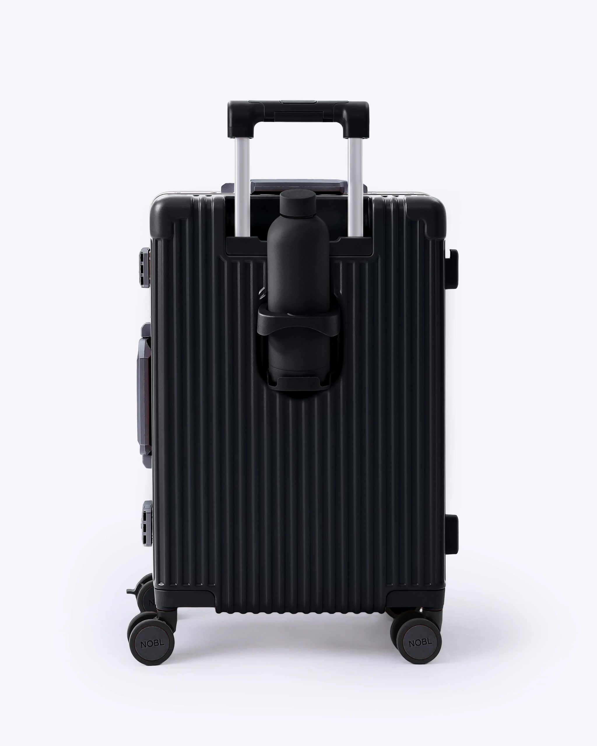 nobl_carry-on-AIO_Black_1_72f18bde-0481-4aad-8f11-37240ca18652.jpg